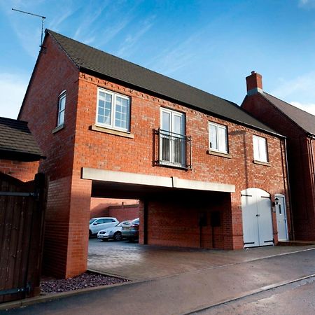 Dbs Serviced Apartments - The Coach House Castle Donington Exterior foto