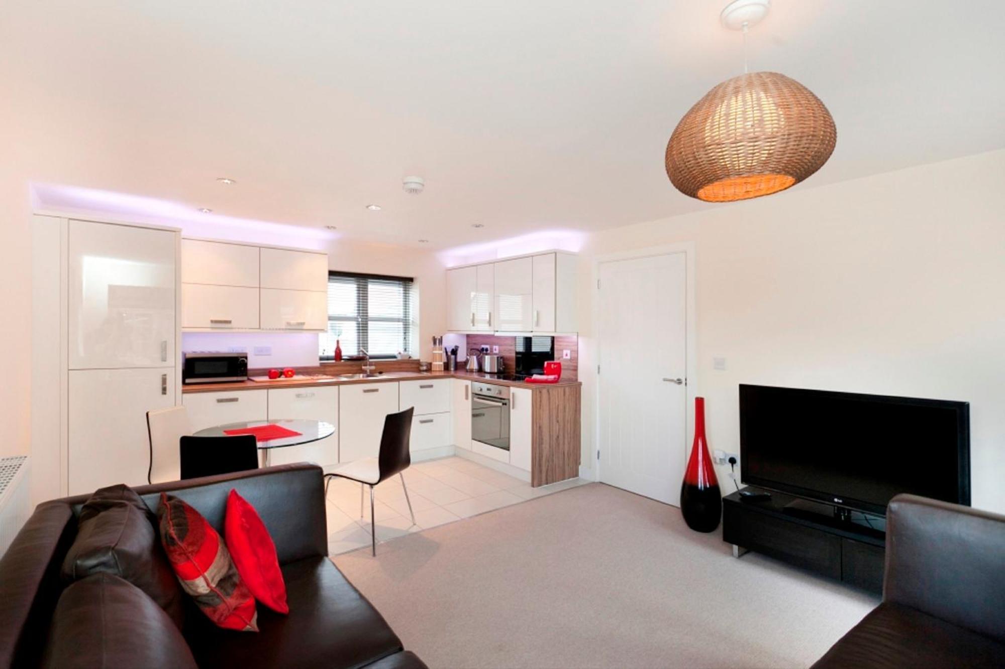 Dbs Serviced Apartments - The Coach House Castle Donington Zimmer foto